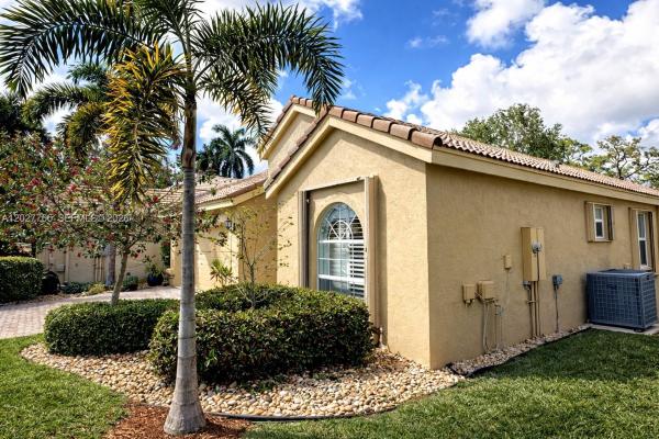 Palladium Twin Lakes, 3933 Diamond Palladium Ter, Boynton Beach, Florida 33436, image 2