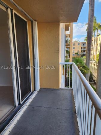 Sheridan East, 1450 SE 3rd Ave #208, Dania Beach, Florida 33004, image 2
