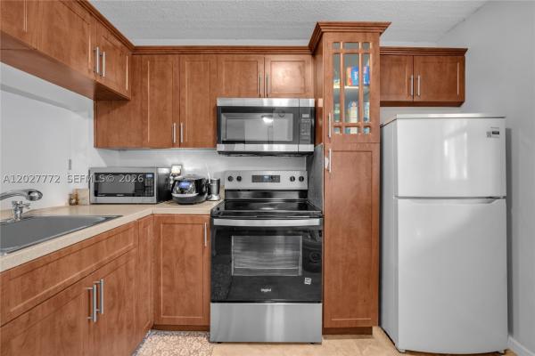 9181 NW 1st Ct #101, Pembroke Pines, Florida 33024, image 2