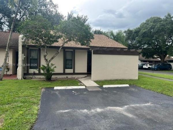 East Lakes Townhomes, 1601 NW 98th Way, Pembroke Pines, Florida 33024, image 1