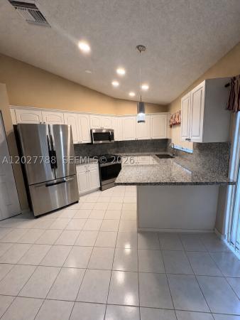 7249 Nw 1st Mnr, Plantation, Florida 33324, image 3