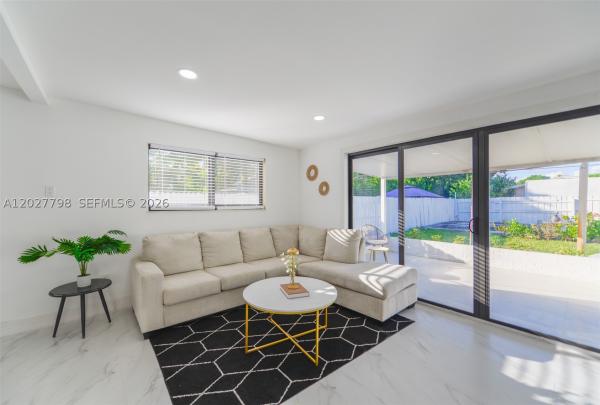 Rivera Manor, 415 NW 133rd St, North Miami, Florida 33168, image 2