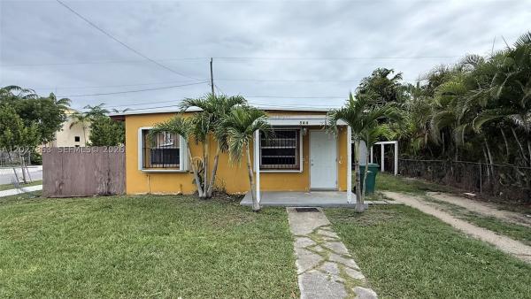 Sunnyland Park, 544 NW 10th St, Florida City, Florida 33034, image 1