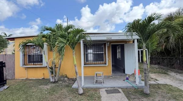 Sunnyland Park, 544 NW 10th St, Florida City, Florida 33034, image 1