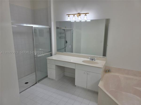 The Estates Of Tanglewood Lakes, 701 SW 93rd Ave, Pembroke Pines, Florida 33025, image 2
