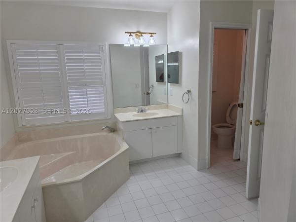 The Estates Of Tanglewood Lakes, 701 SW 93rd Ave, Pembroke Pines, Florida 33025, image 1