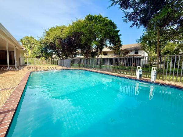 Oakwood, 9788 NW 3rd Mnr, Coral Springs, Florida 33071, image 1