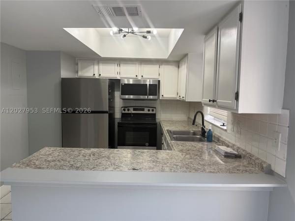Tam O'Shanter Gardens, 7926 Kimberly Blvd #202, North Lauderdale, Florida 33068, image 2