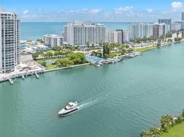 The Carriage House, 5401 Collins Ave #807, Miami Beach, Florida 33140, image 1