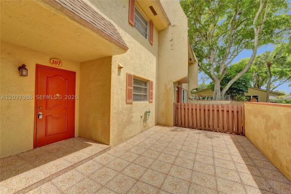 Arista Park, 7175 Nova Dr #107, Davie, Florida 33317, image 1
