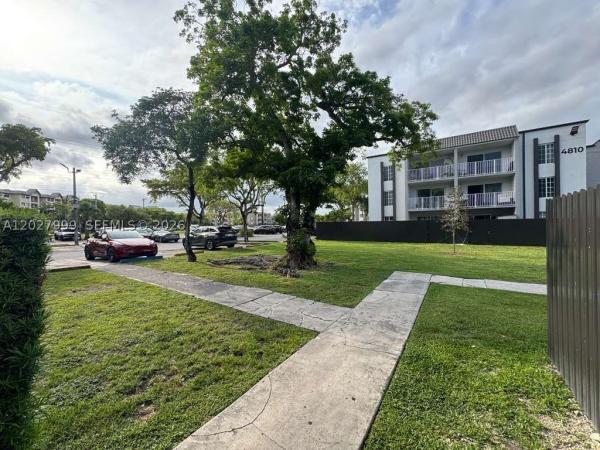 Doral Gardens 2, 4800 NW 79th Ave #208, Doral, Florida 33166, image 2
