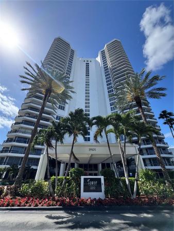 Mystic Pointe Tower 200, 19101 NE 36th Ct #1005, Aventura, Florida 33180, image 1