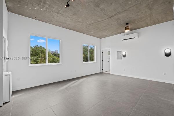 315 NW 32nd St #307, Miami, Florida 33127, image 2