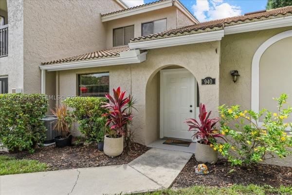 Village Greens, 940 Augusta Blvd #937, Naples, Florida 34113, image 1