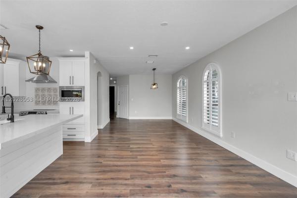 10276 NW 30th Ter, Doral, Florida 33172, image 3