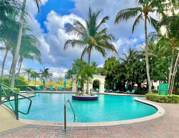 Turnberry On The Green, 19501 W Country Club Dr #2313, Aventura, Florida 33180, image 3