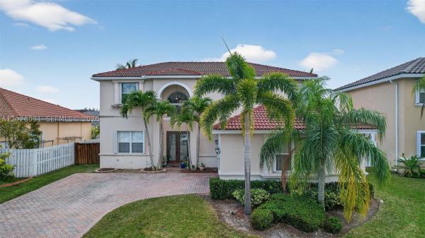 Keystone Lake, 19018 NW 23rd Pl, Pembroke Pines, Florida 33029, image 3