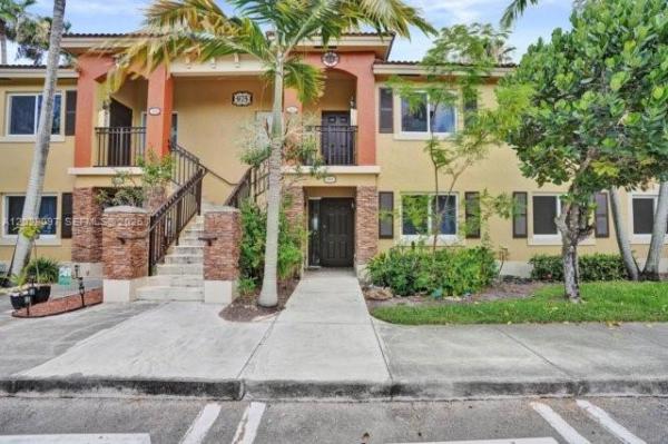 Monterey At Malibu Bay, 975 NE 34th Ave #103, Homestead, Florida 33033, image 1