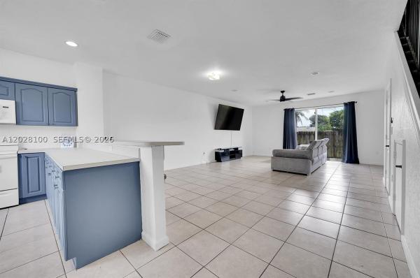 Hollywood Little Ranches, 2620 Pierce St #A-3, Hollywood, Florida 33020, image 3