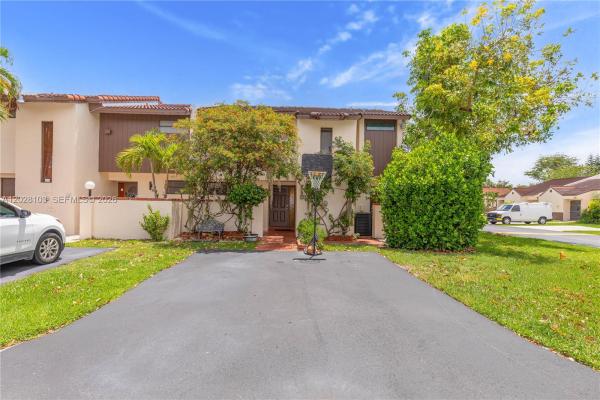 9055 SW 149th Pl, Unincorporated Dade County, Florida 33196, image 1