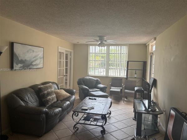 University Inn, 1280 S Alhambra Cir #2201, Coral Gables, Florida 33146, image 1