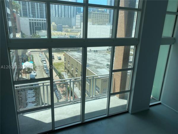 Vizcayne South, 253 NE 2nd St #621, Miami, Florida 33132, image 2
