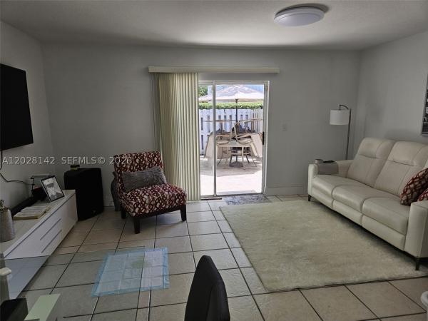 8394 SW 152nd Ave #34, Unincorporated Dade County, Florida 33193, image 1