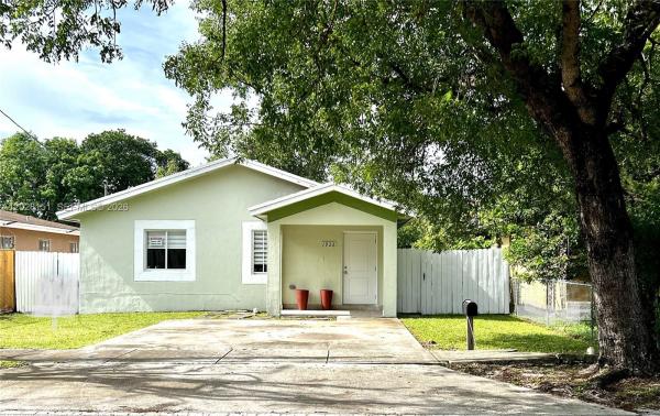 1926 NW 60th St, Unincorporated Dade County, Florida 33142, image 1