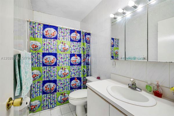 Douglas Estates, 790 W 73rd Pl, Hialeah, Florida 33014, image 3
