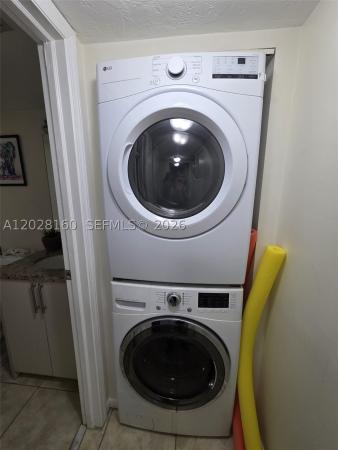 Lago West, 450 Commodore Dr #108, Plantation, Florida 33325, image 3