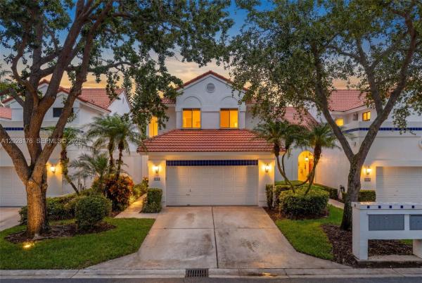 Wimbledon Villas At Town Place, 21719 Cromwell Cir, Boca Raton, Florida 33486, image 1