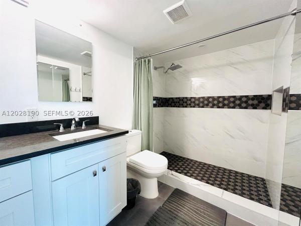 Portofino Village, 3004 Portofino Isle #B2, Coconut Creek, Florida 33066, image 2