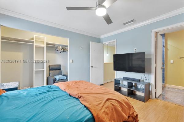 Westview, 9942 NW 10th St #7, Pembroke Pines, Florida 33024, image 1