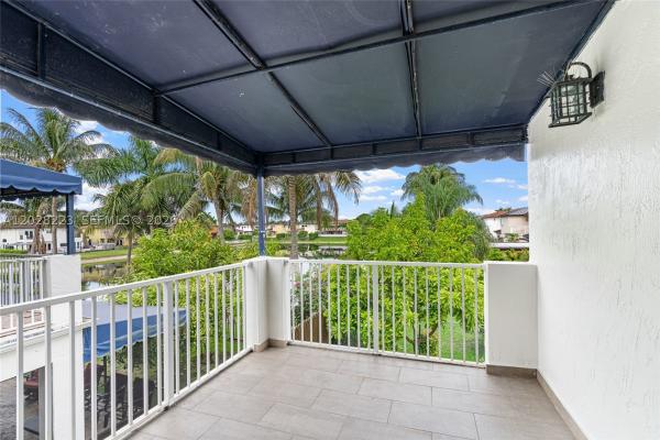 6014 SW 160th Ave, Unincorporated Dade County, Florida 33193, image 1