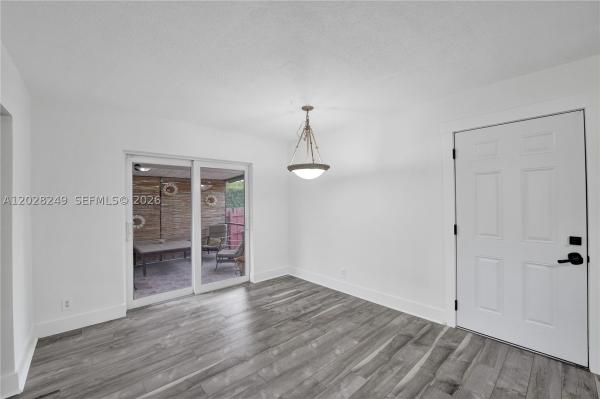 Hollywood Center, 417 SE 4th St, Dania Beach, Florida 33004, image 3