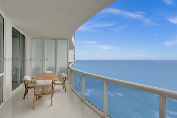 Tdr Tower 2, 15901 Collins Ave #2807, Sunny Isles Beach, Florida 33160, image 3