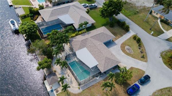 1138 N Lucerne Ave, Cape Coral, Florida 33904, image 1