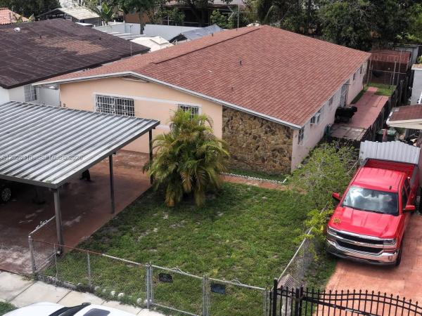 Evergreen Terrace, 252 E 37th St, Hialeah, Florida 33013, image 1