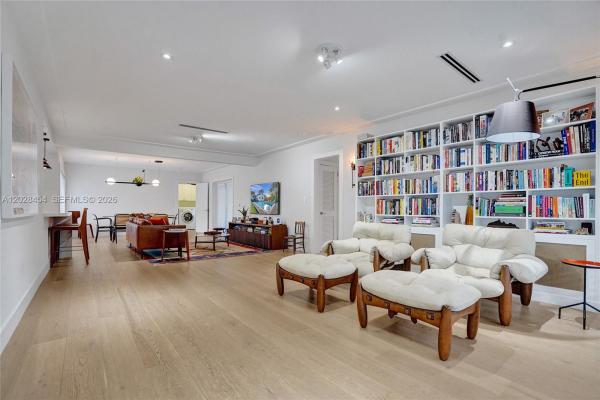 Bay Breeze Miami Shores, 1223 NE 102nd St, Miami Shores, Florida 33138, image 1
