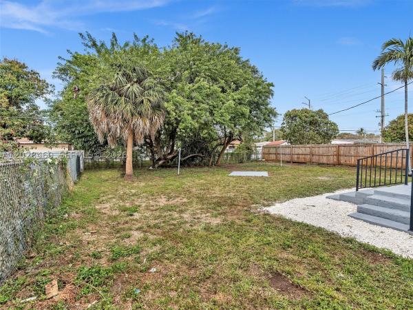 Kirkpatrick, 1365 NE 130th St, North Miami, Florida 33161, image 3