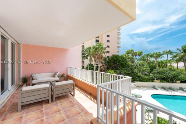 Club Tower, 781 Crandon Blvd #405, Key Biscayne, Florida 33149, image 2
