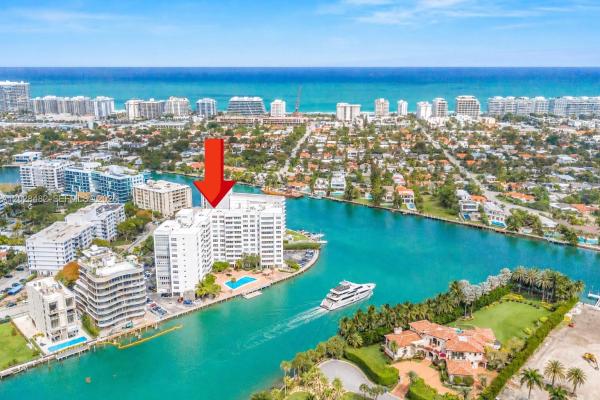 Blair House, 9102 W Bay Harbor Dr #3-C, Bay Harbor Islands, Florida 33154, image 1