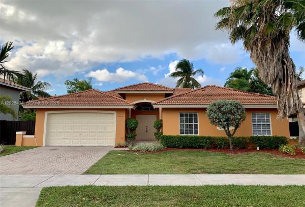 15751 SW 103rd Ln, Unincorporated Dade County, Florida 33196, image 1