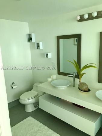 Mint At Riverfront, 92 SW 3rd St #3712, Miami, Florida 33130, image 1