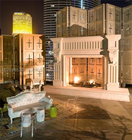 Icon Brickell Tower 2, 495 Brickell Ave #4901, Miami, Florida 33131, image 1