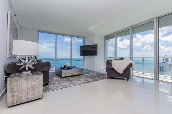 Icon Brickell Tower 2, 495 Brickell Ave #4901, Miami, Florida 33131, image 1