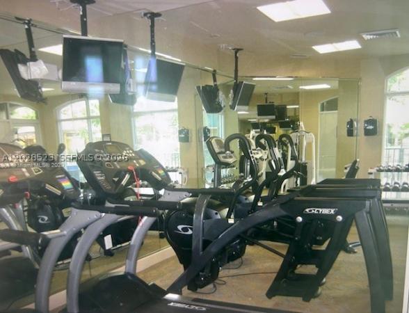Valencia, 6001 SW 70th St #114, South Miami, Florida 33143, image 2