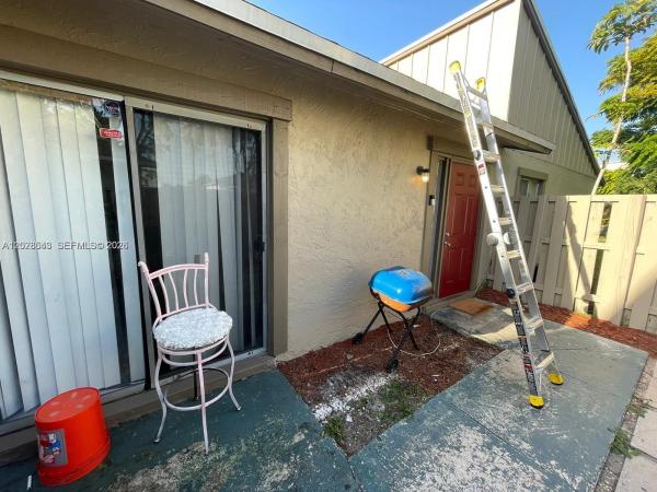 5813 NW 21st St #20-C, Lauderhill, Florida 33313, image 1
