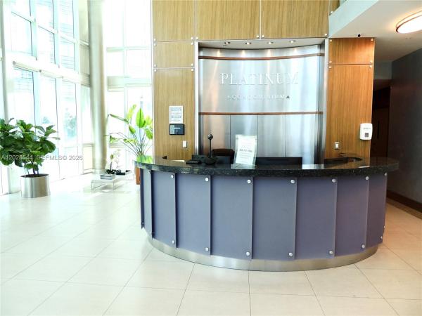 Platinum, 480 NE 30th St #1105, Miami, Florida 33137, image 1
