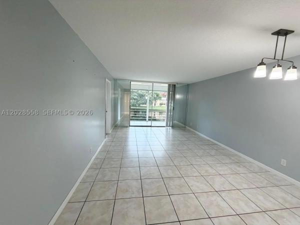 Sunrise Lakes 3, 9281 Sunrise Lakes Blvd #209, Sunrise, Florida 33322, image 1